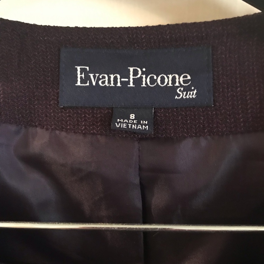 Evan Picone Suit